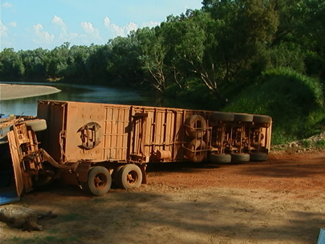 trailer_undercarriage.jpg
